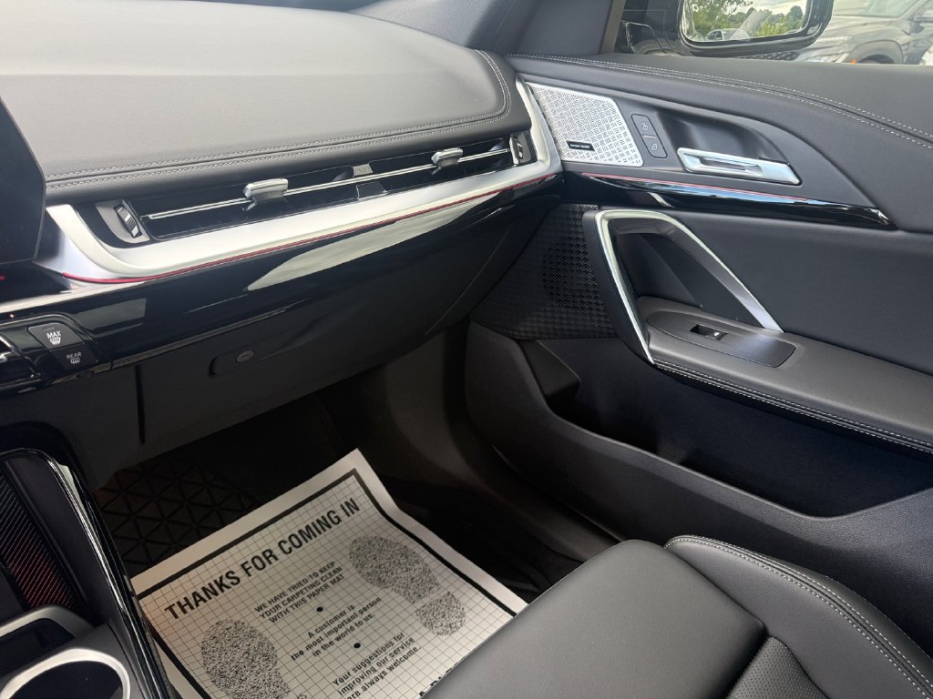Used 2025 BMW X1 M35i w/ Premium Package AWD/4WD image 27