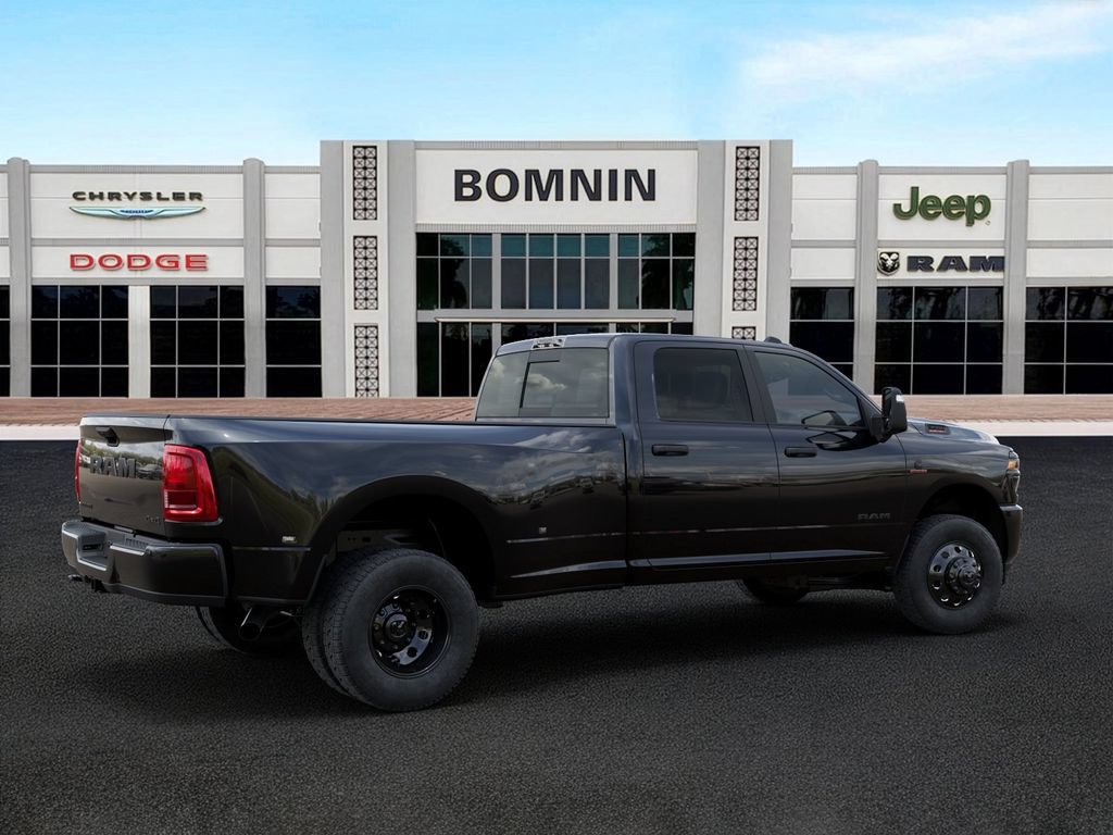New 2026 RAM 3500 Big Horn AWD/4WD image 4