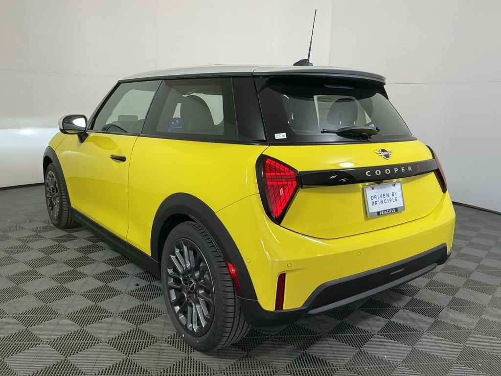New 2026 MINI Cooper S image 7