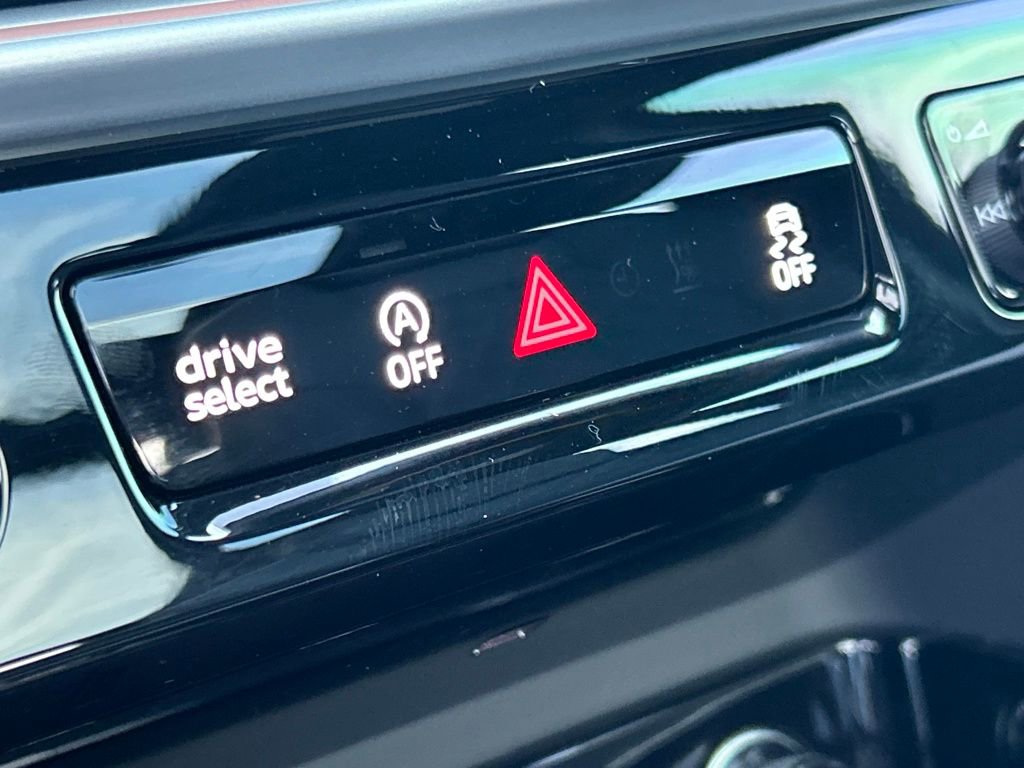 Certified 2025 Audi SQ5 Premium Plus w/ Premium Plus Package image 30