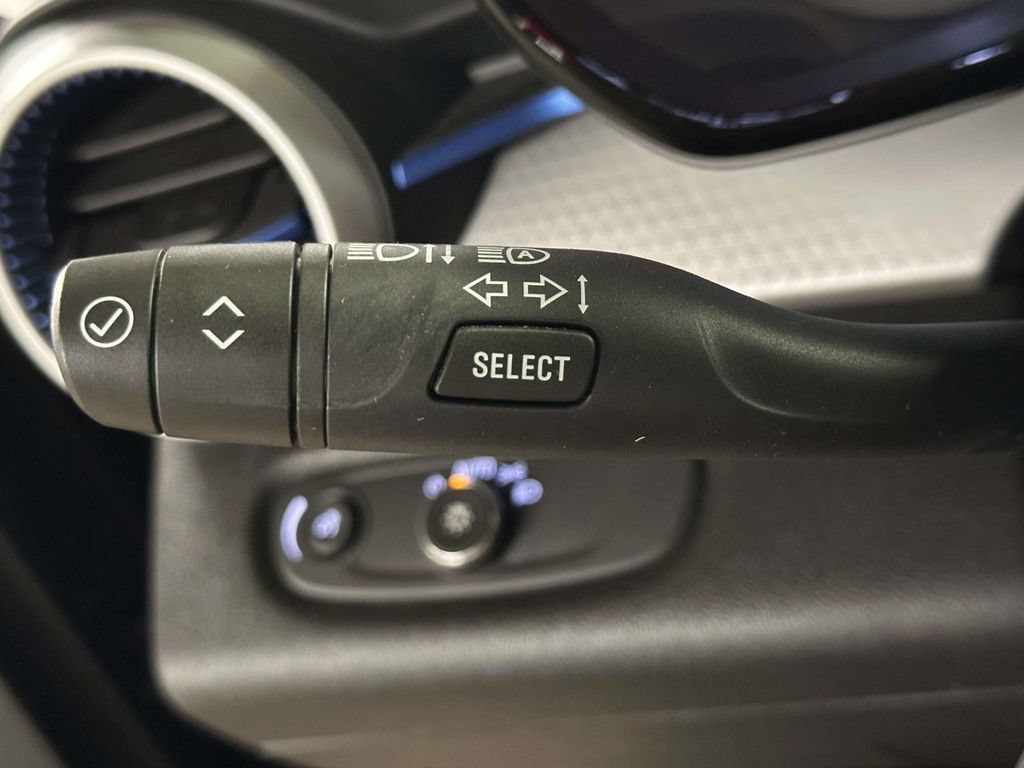 Used 2024 Chevrolet Trax LS w/ LS Convenience Package FWD image 28