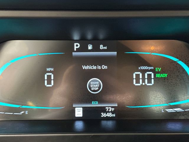 Used 2025 Hyundai Elantra Blue FWD image 18