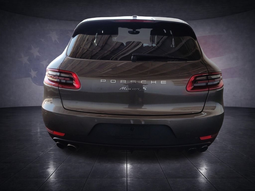 Used 2015 Porsche Macan S w/ Premium Package Plus AWD/4WD image 4