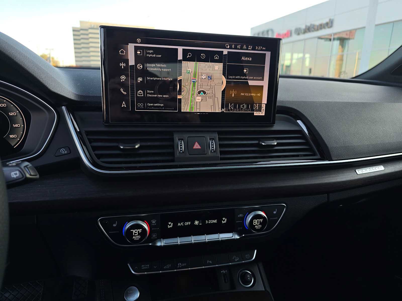 Certified 2025 Audi Q5 e Premium Plus w/ Premium Plus Package image 27