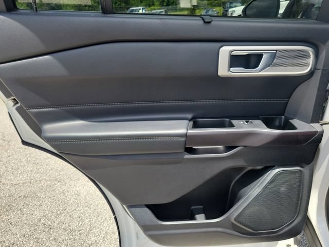 Used 2020 Ford Explorer Limited w/ Class III Trailer Tow Package AWD/4WD image 18