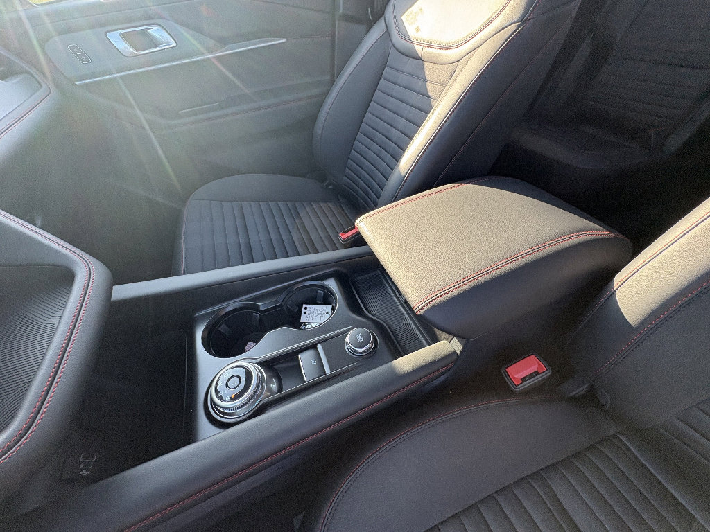 New 2026 Ford Explorer ST-Line AWD/4WD image 35