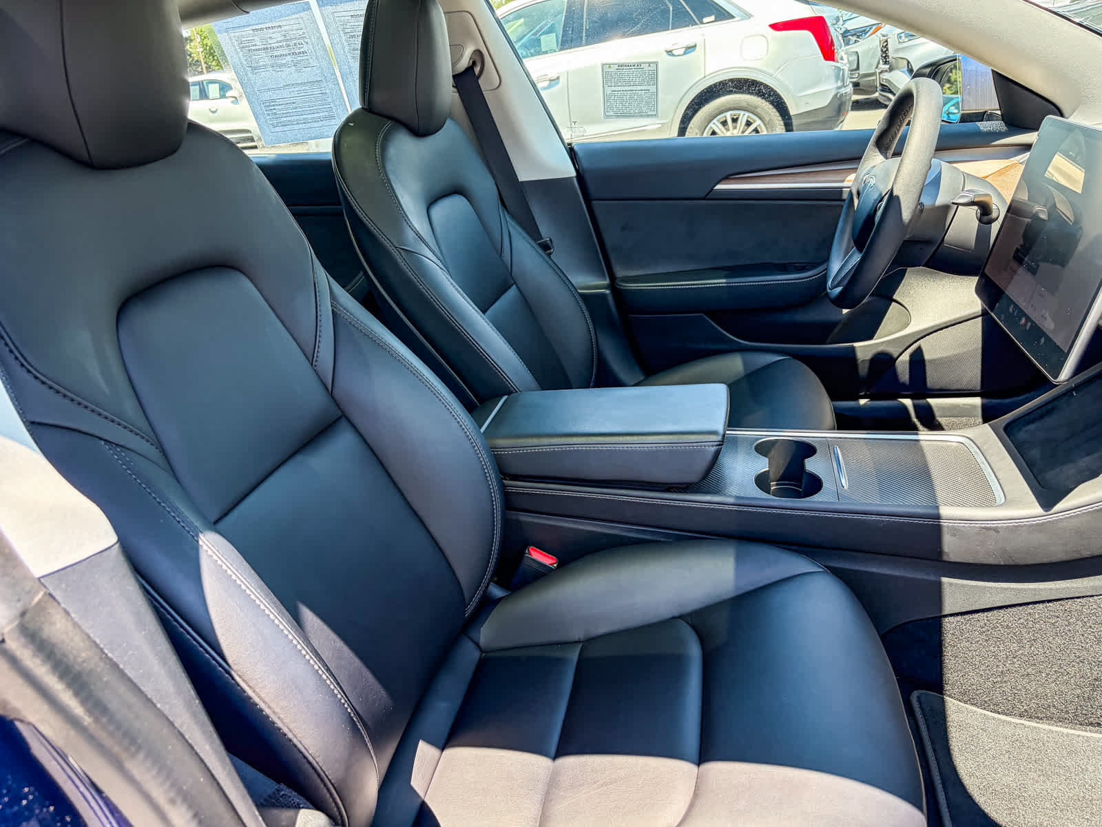 Used 2022 Tesla Model 3 Long Range AWD/4WD image 15