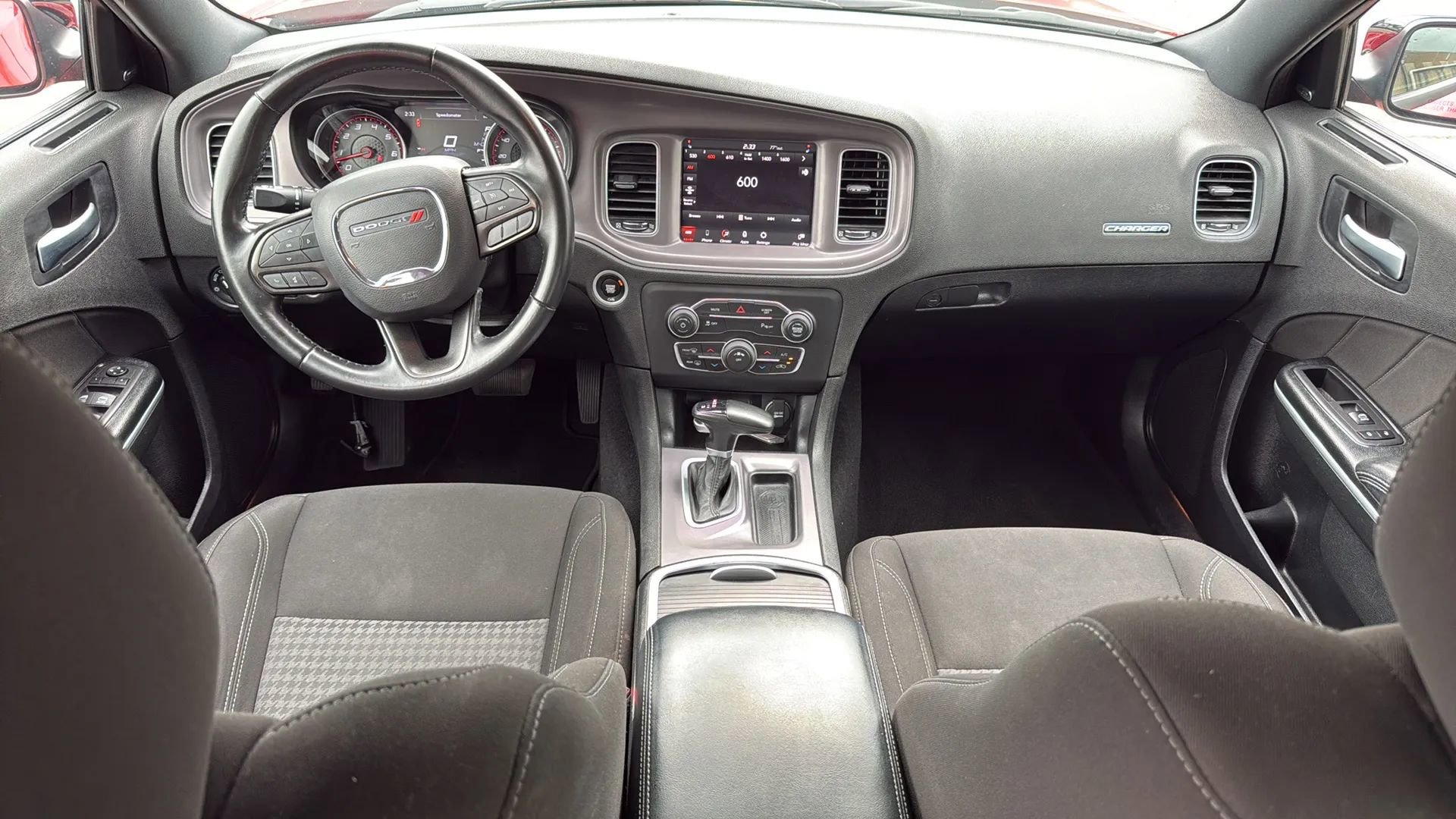 Used 2023 Dodge Charger SXT RWD image 28