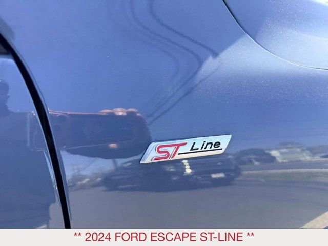 Used 2024 Ford Escape ST-Line AWD/4WD image 8