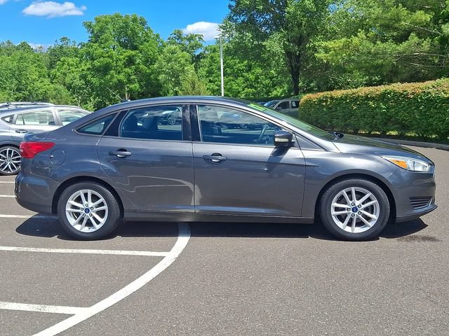 Used 2017 Ford Focus SE FWD image 7