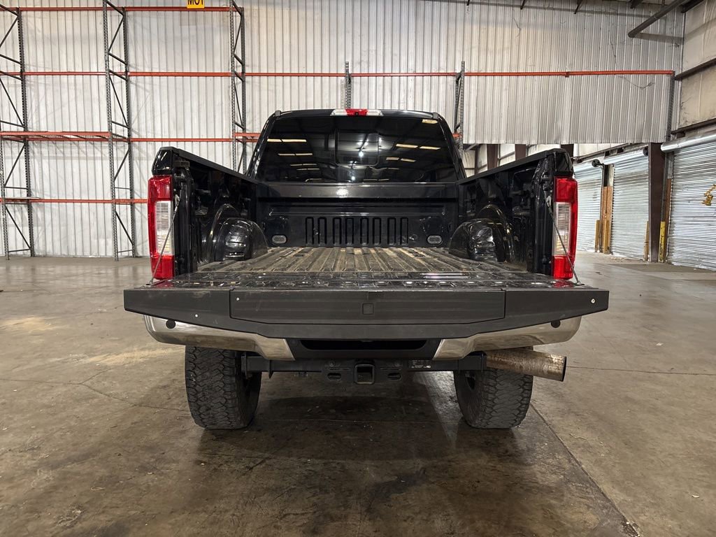 Used 2019 Ford F250 Lariat w/ Lariat Value Package AWD/4WD image 12