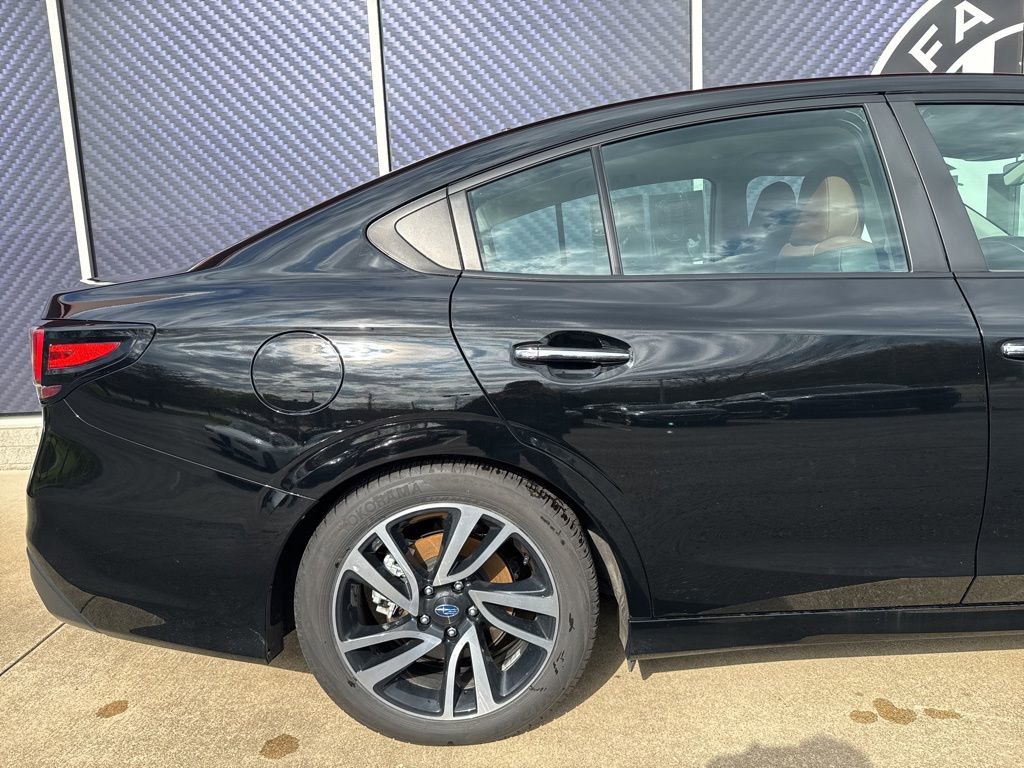 Used 2025 Subaru Legacy Touring XT AWD/4WD image 5