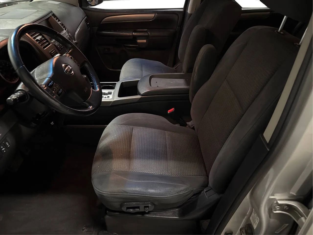 Used 2012 Nissan Armada SV image 9