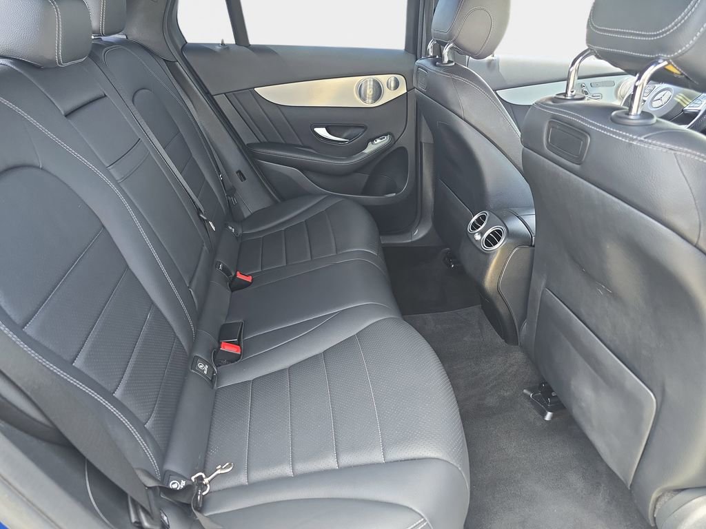 Used 2019 Mercedes-Benz GLC 300 4MATIC Coupe image 13