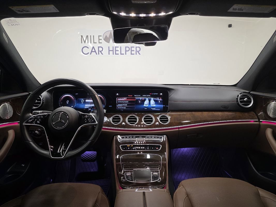 Used 2022 Mercedes-Benz E 450 4MATIC Sedan image 3