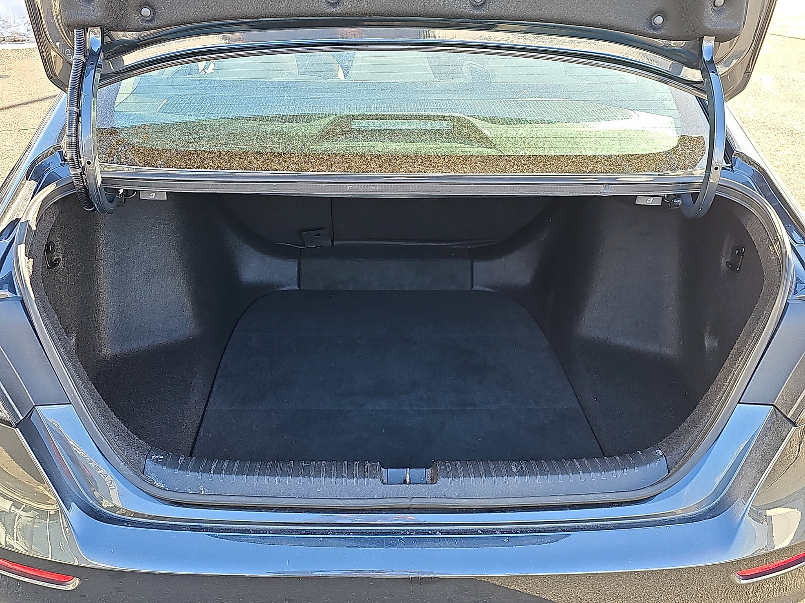 Used 2023 Honda Accord EX image 29