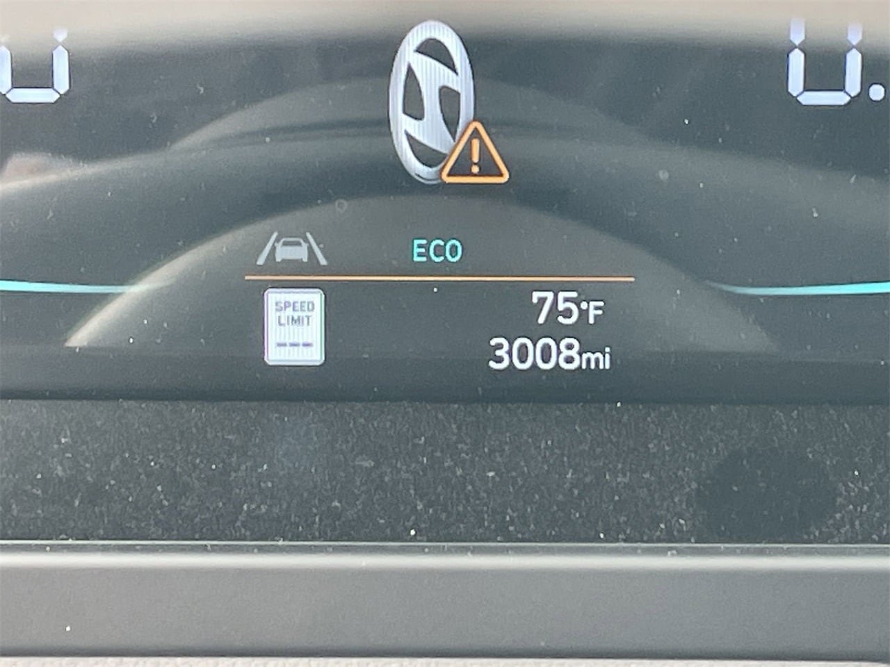 New 2026 Hyundai Elantra Blue FWD image 29
