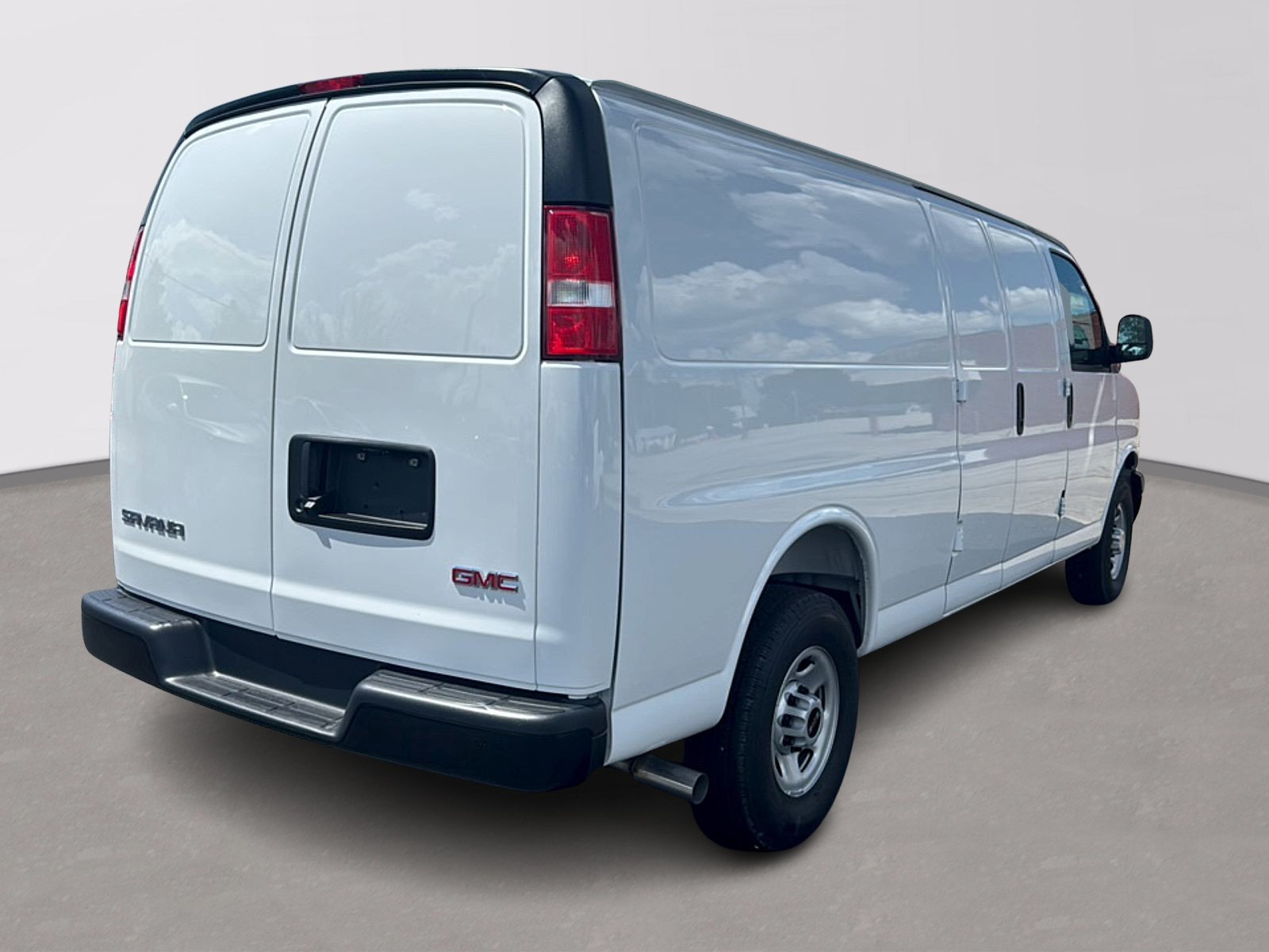 New 2026 GMC Savana 2500 Extended w/ Driver Convenience Package RWD image 3
