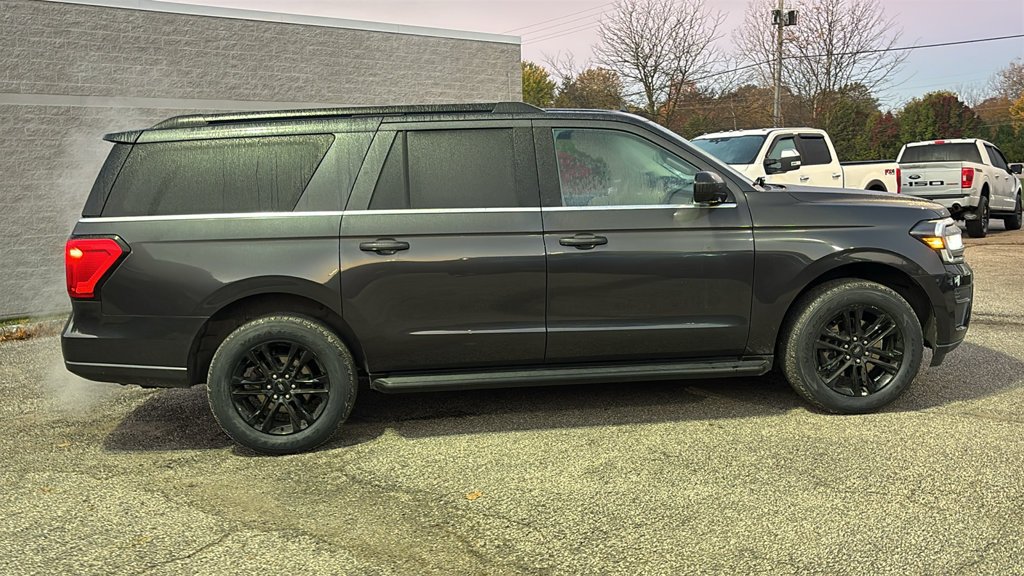 Used 2024 Ford Expedition Max XLT AWD/4WD image 26