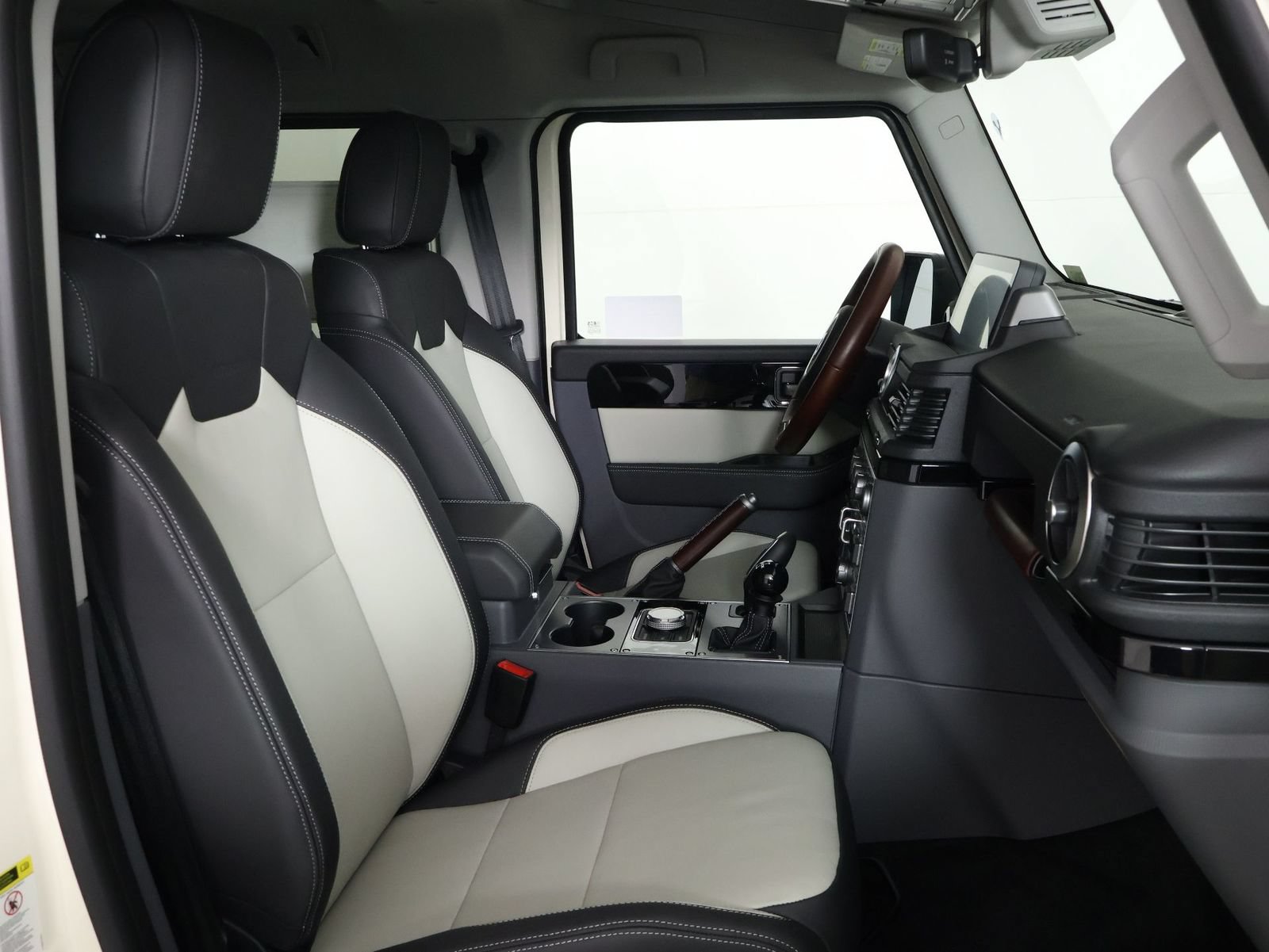 New 2026 INEOS Grenadier Station Wagon AWD/4WD image 12