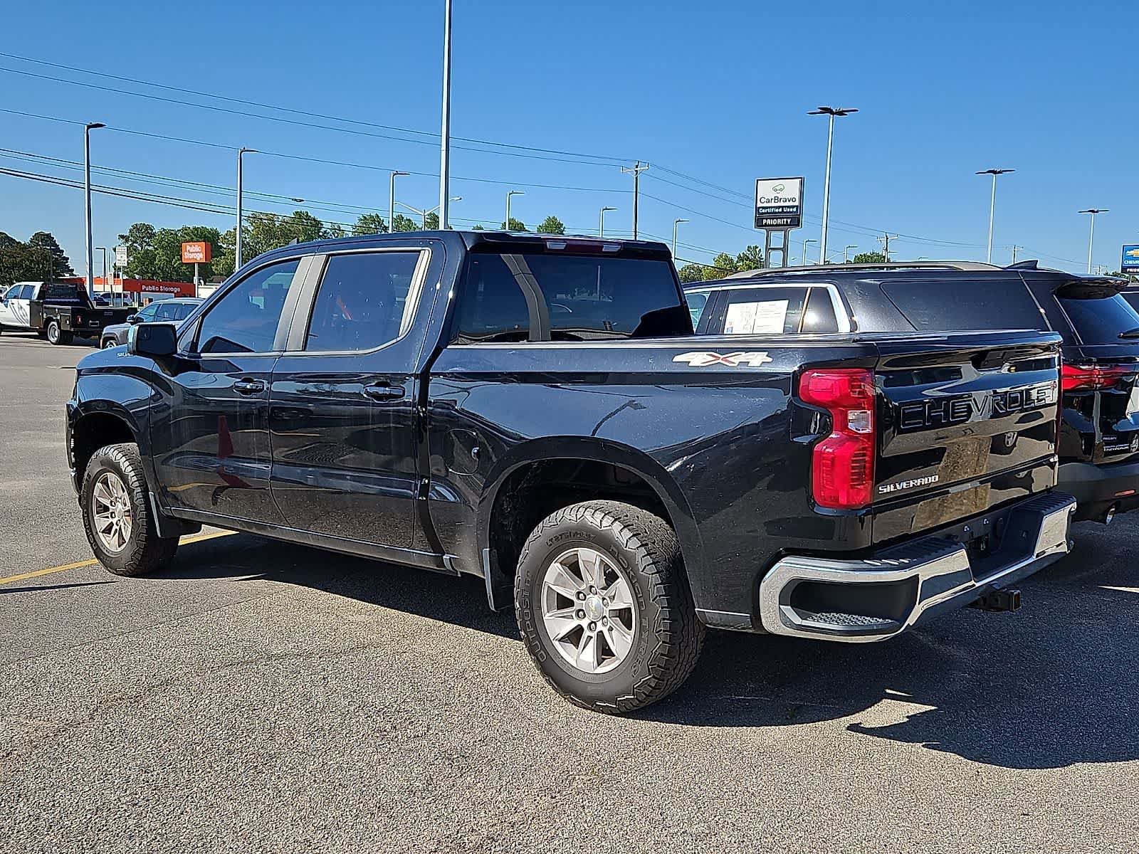 Used 2020 Chevrolet Silverado 1500 LT w/ All-Star Edition AWD/4WD image 4