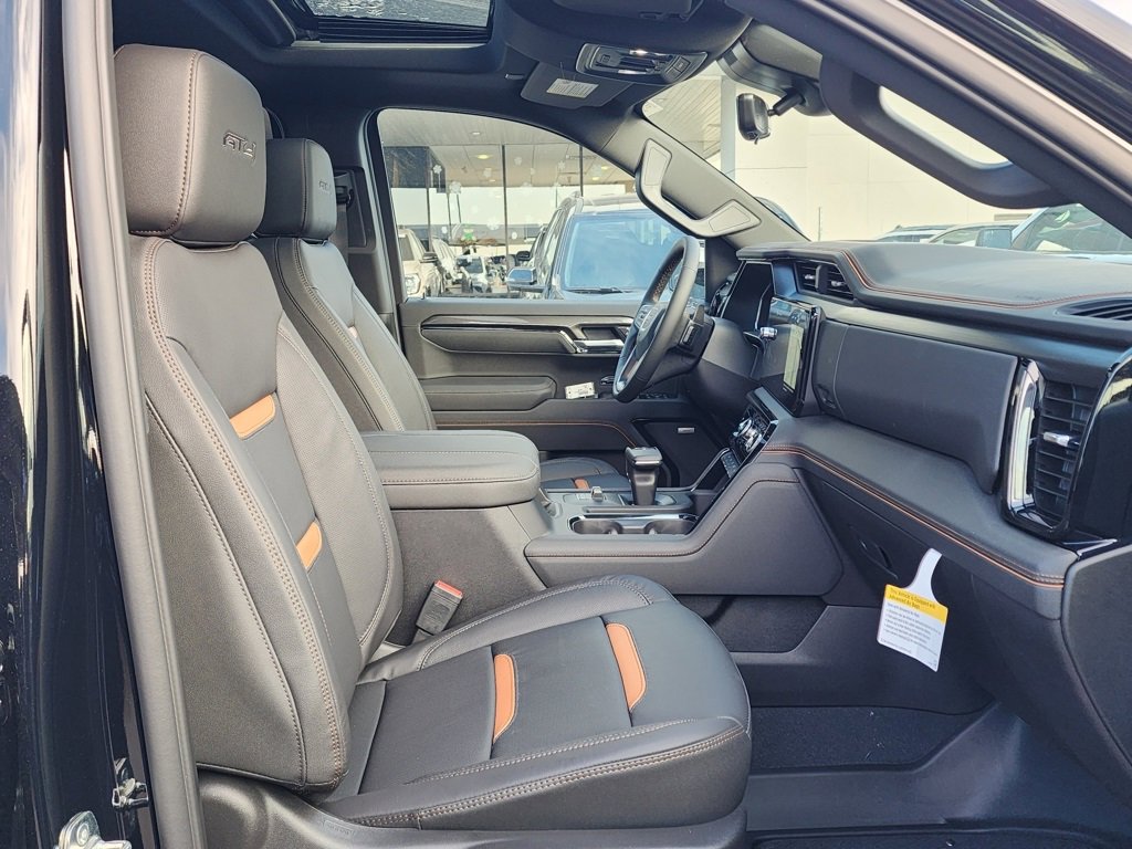 New 2026 GMC Sierra 1500 AT4 w/ AT4 Premium Package image 39