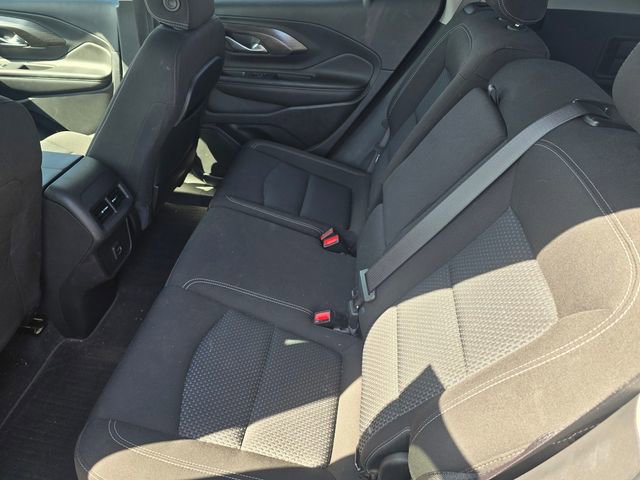 Used 2023 GMC Terrain SLE image 9