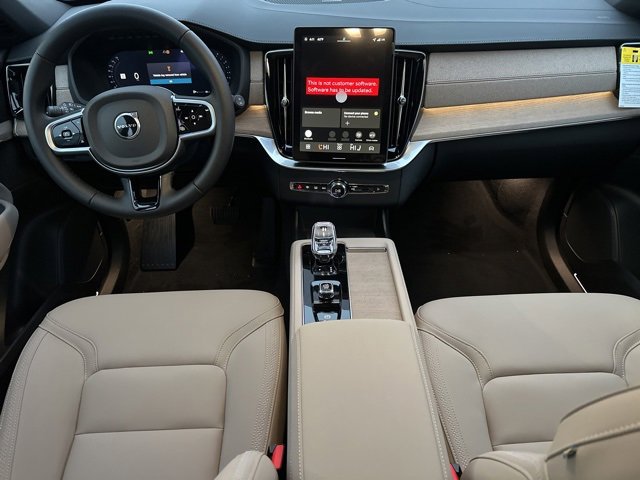 New 2026 Volvo XC90 B6 Plus w/ Protection Package image 10