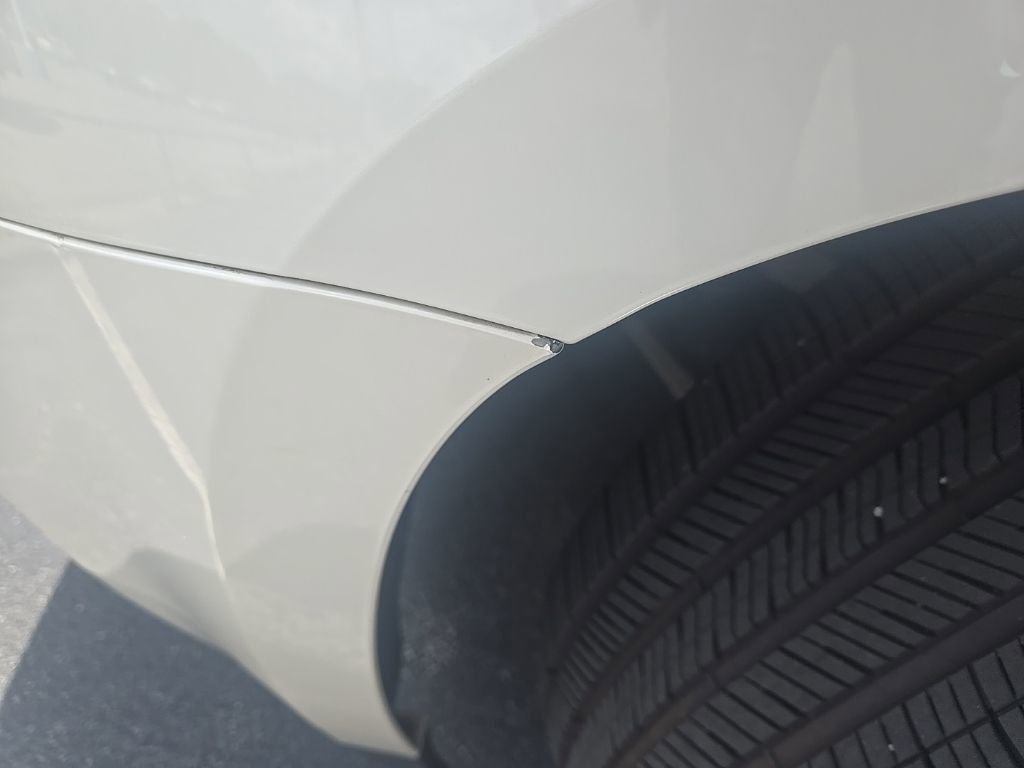 Used 2015 GMC Yukon Denali w/ Touring Package image 27