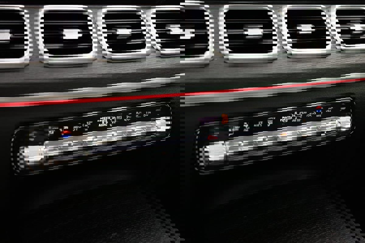 Used 2023 Mercedes-Benz GLS 580 4MATIC image 33