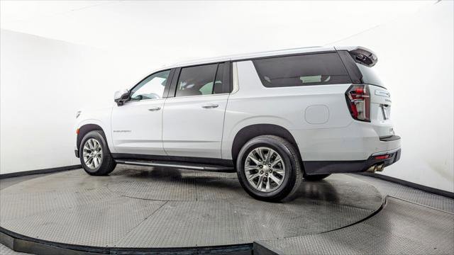 Used 2023 Chevrolet Suburban Premier image 6