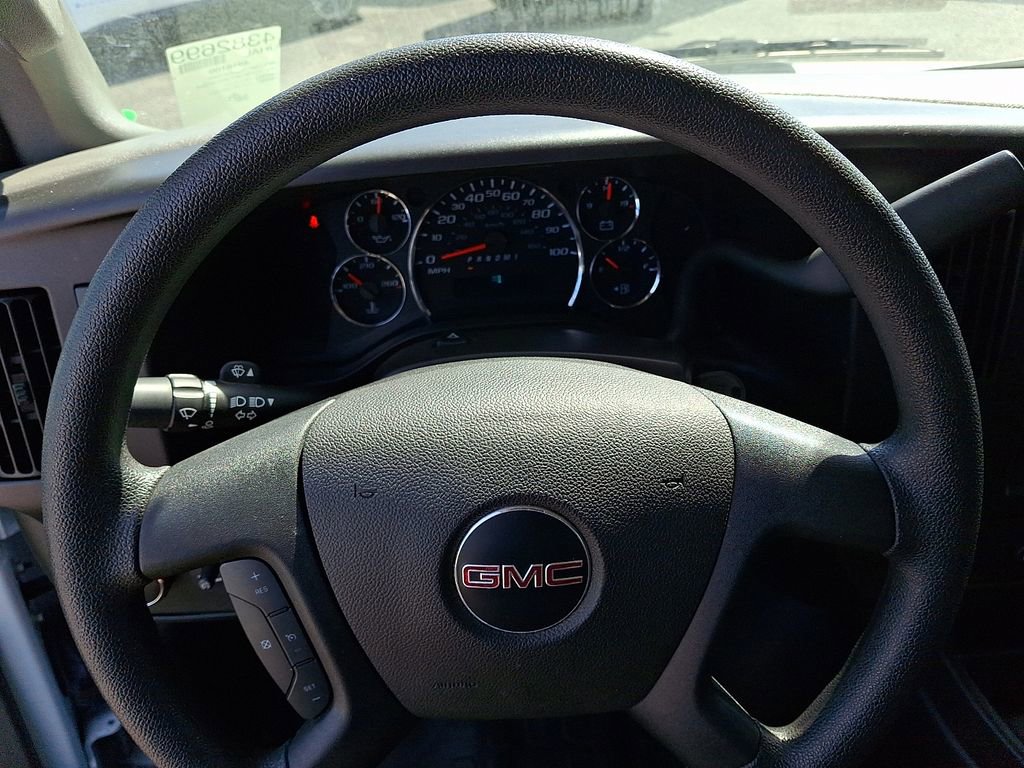 Used 2024 GMC Savana 2500 w/ Driver Convenience Package image 19