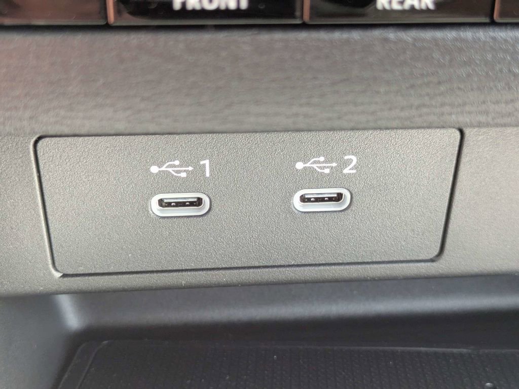 New 2026 Mitsubishi Outlander SE FWD image 21
