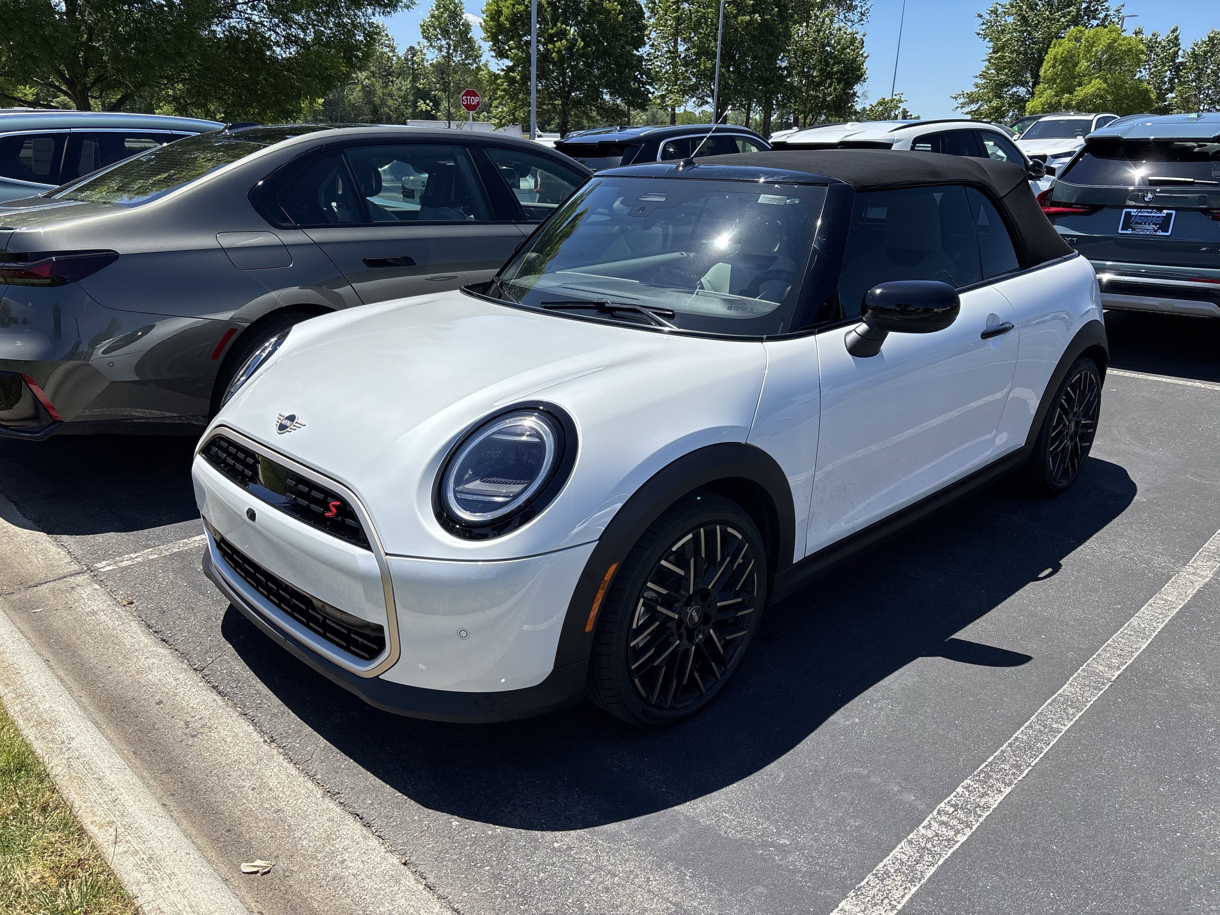 Used 2026 MINI Cooper S FWD image 13