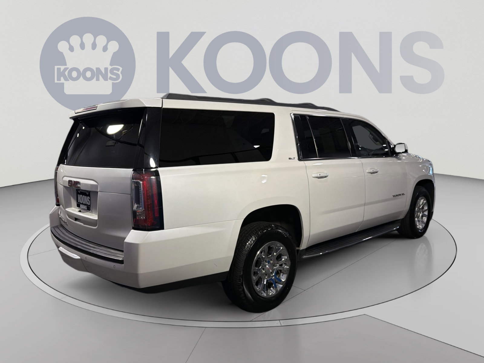 Used 2018 GMC Yukon XL SLT w/ Open Road Package AWD/4WD image 7