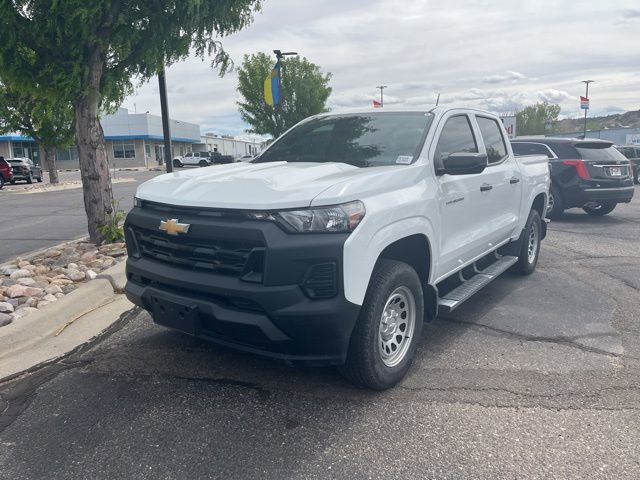 Used 2023 Chevrolet Colorado W/T w/ Advanced Trailering Package image 1