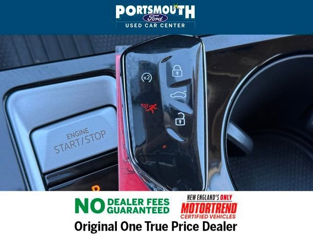 Used 2025 Volkswagen Atlas SE image 12