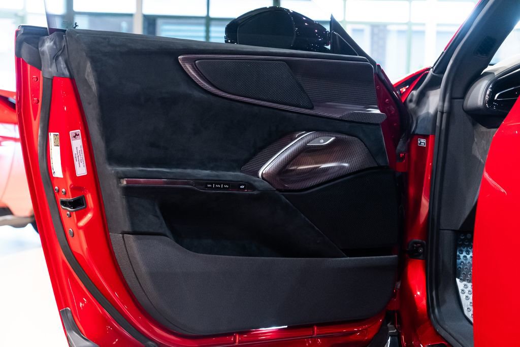 Certified 2025 Ferrari Purosangue AWD/4WD image 26