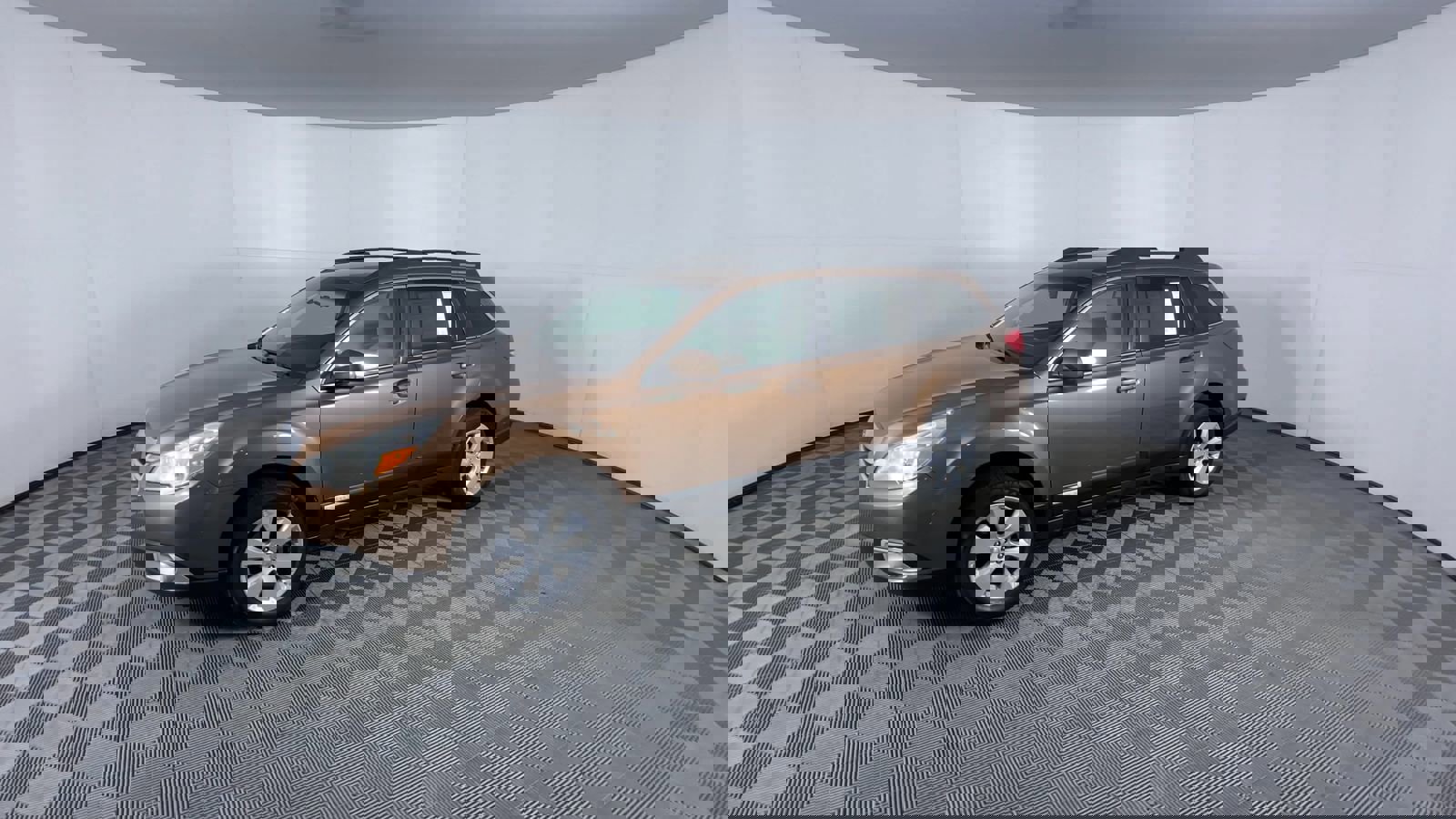 Used 2011 Subaru Outback 2.5i Premium w/ All-Weather Pkg image 4