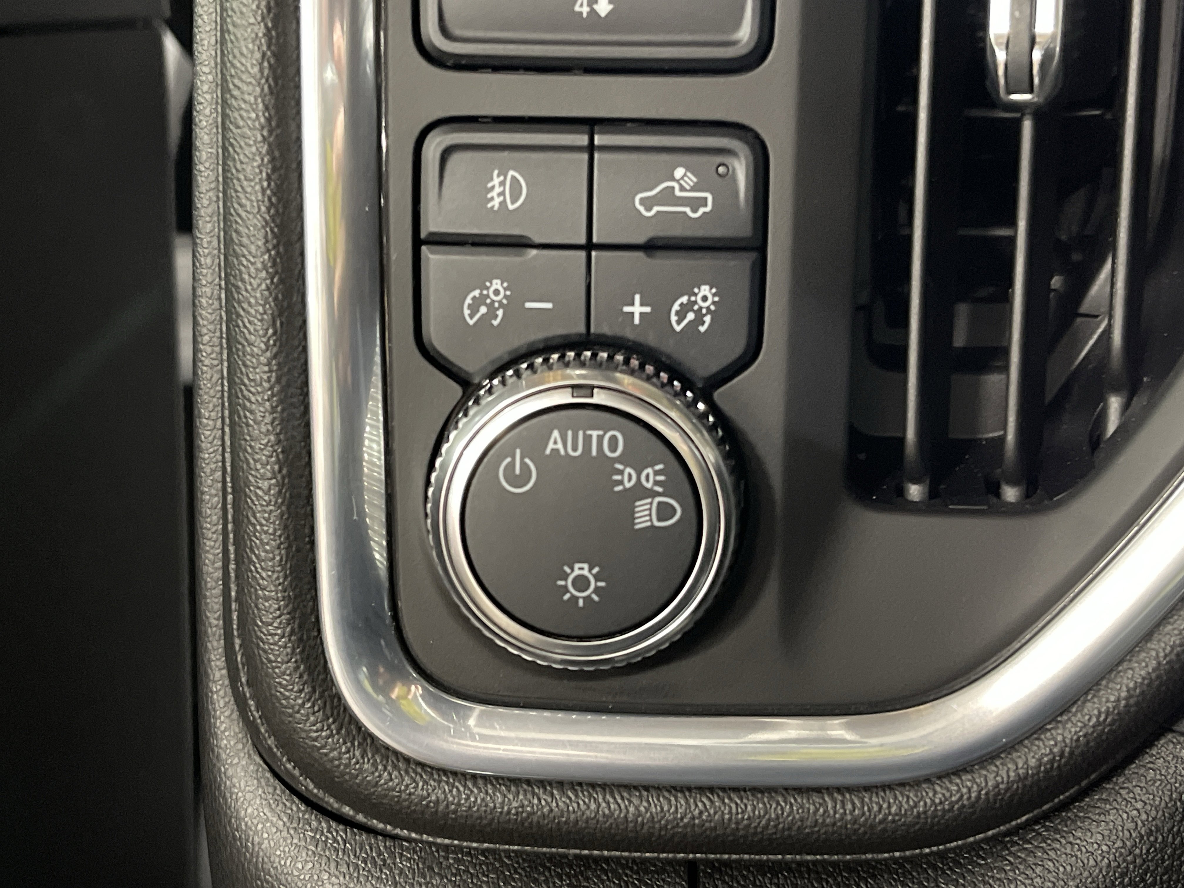 Used 2022 GMC Sierra 2500 SLE w/ SLE Convenience Package image 20