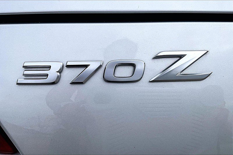 Used 2017 Nissan 370Z Touring image 27