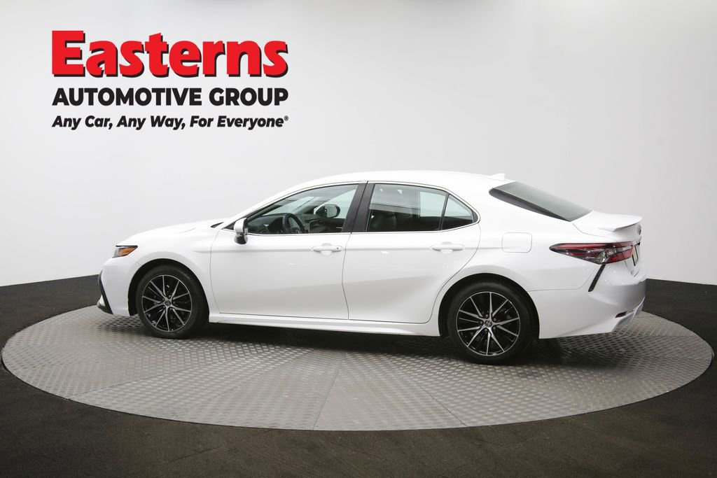 Used 2024 Toyota Camry SE FWD image 61