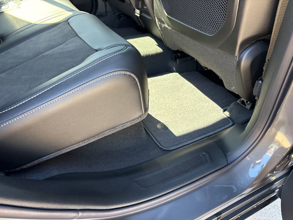 New 2026 Jeep Grand Cherokee Altitude AWD/4WD image 24