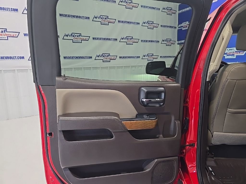 Used 2018 Chevrolet Silverado 1500 LTZ w/ Sport Package image 20