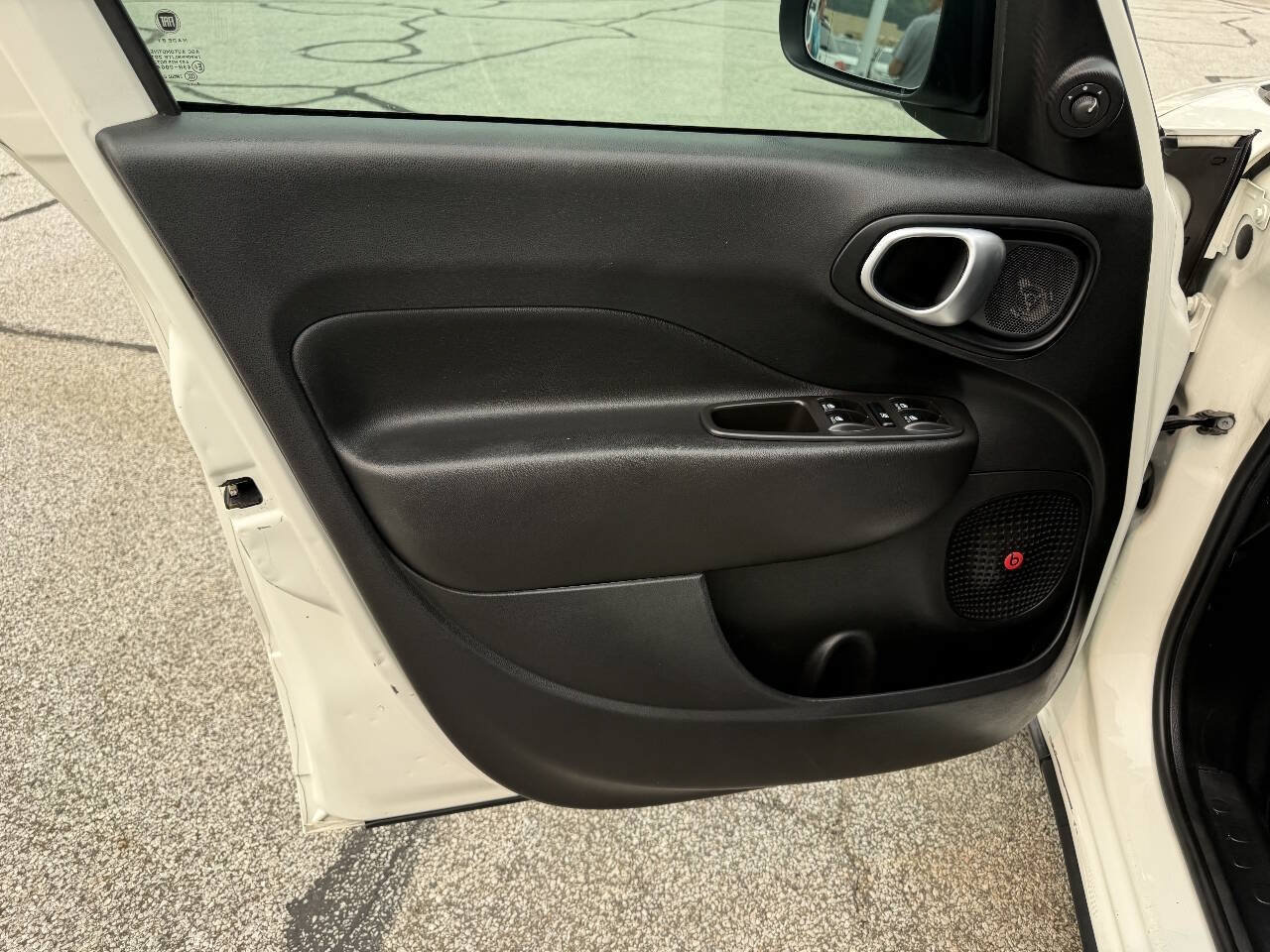 Used 2015 FIAT 500L Trekking FWD image 14