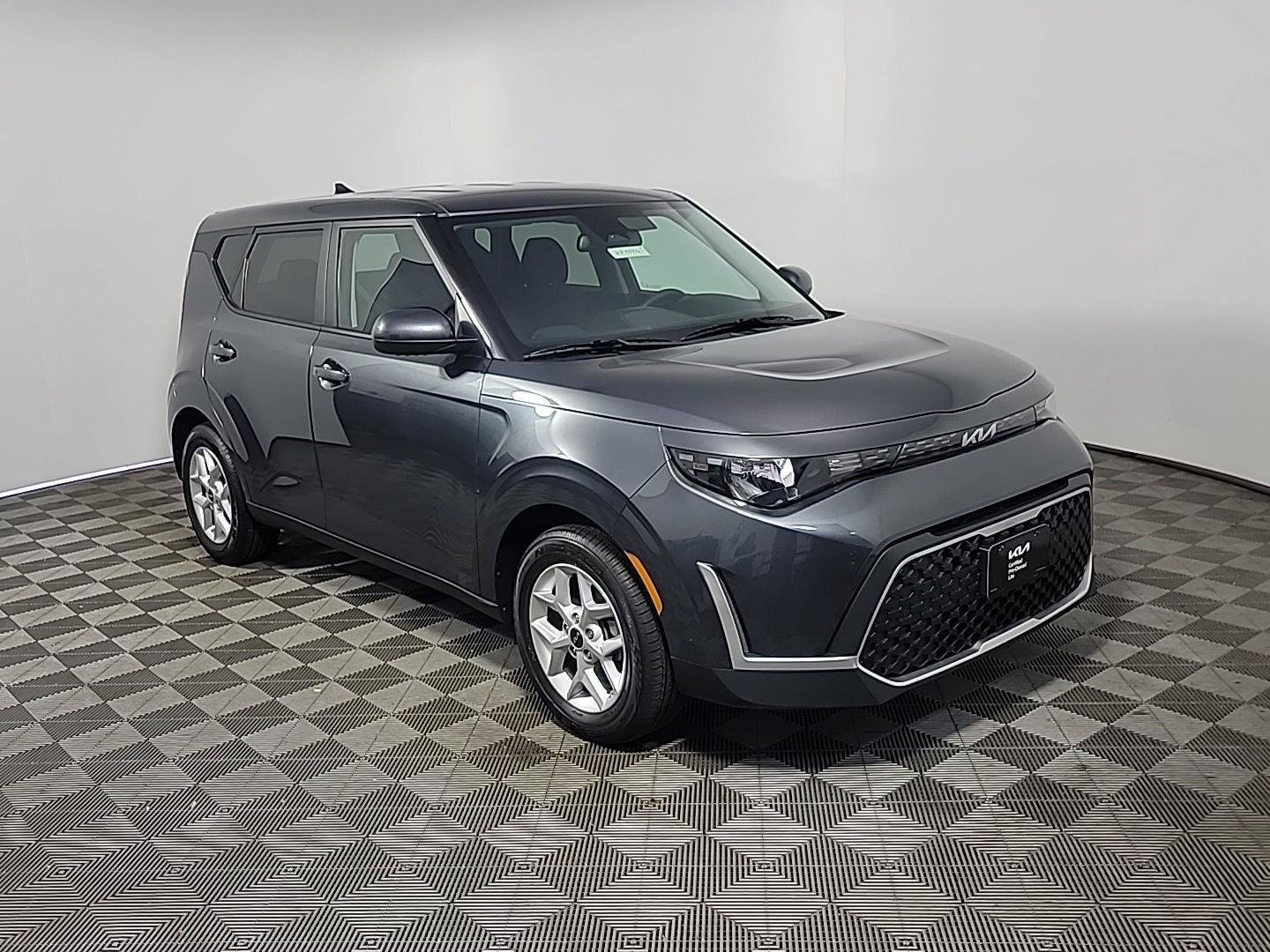 Certified 2024 Kia Soul S FWD image 1