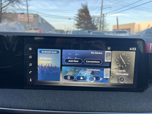 Used 2025 Nissan Kicks SV w/ Illumination Package image 26