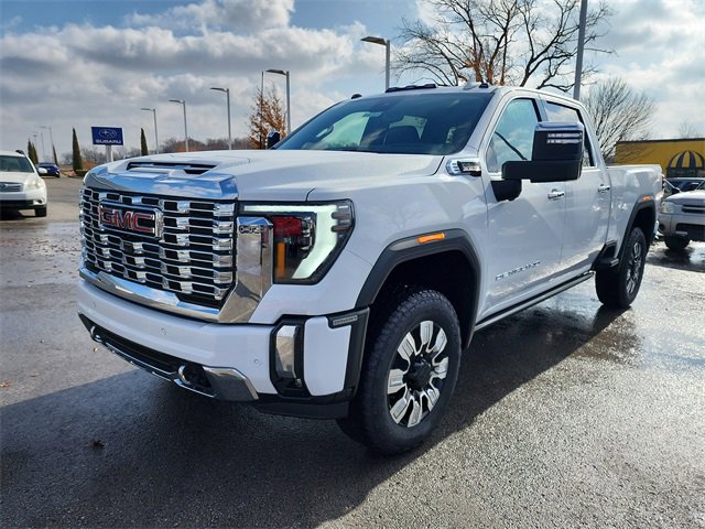 New 2026 GMC Sierra 2500 Denali w/ Denali Reserve Package image 10
