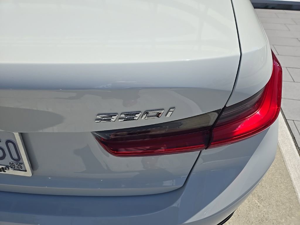Used 2019 BMW 330i Sedan w/ Premium Package image 6