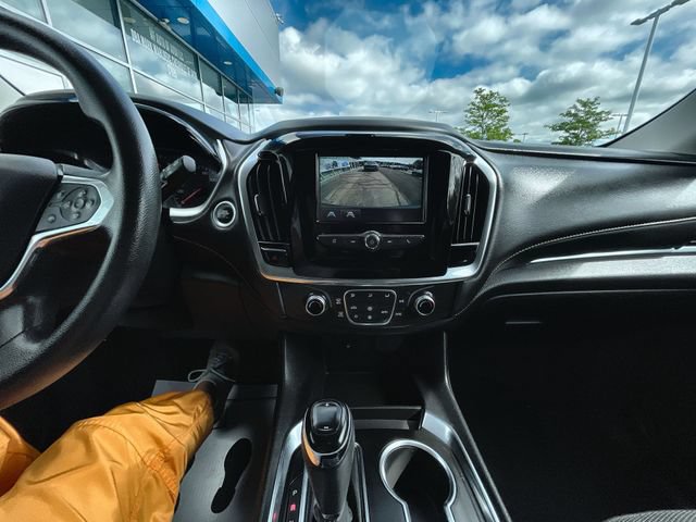 Used 2019 Chevrolet Traverse LS FWD image 14